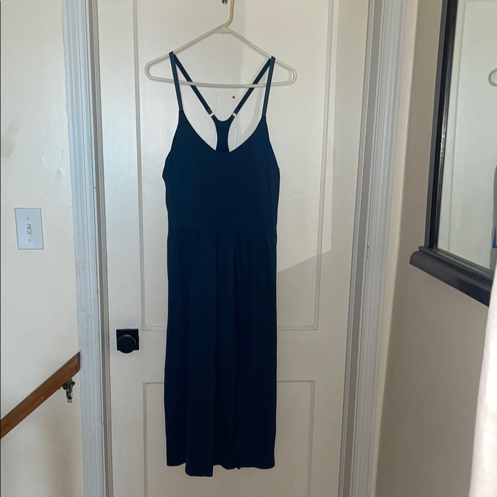Elegant Navy Blue Sleeveless Dress